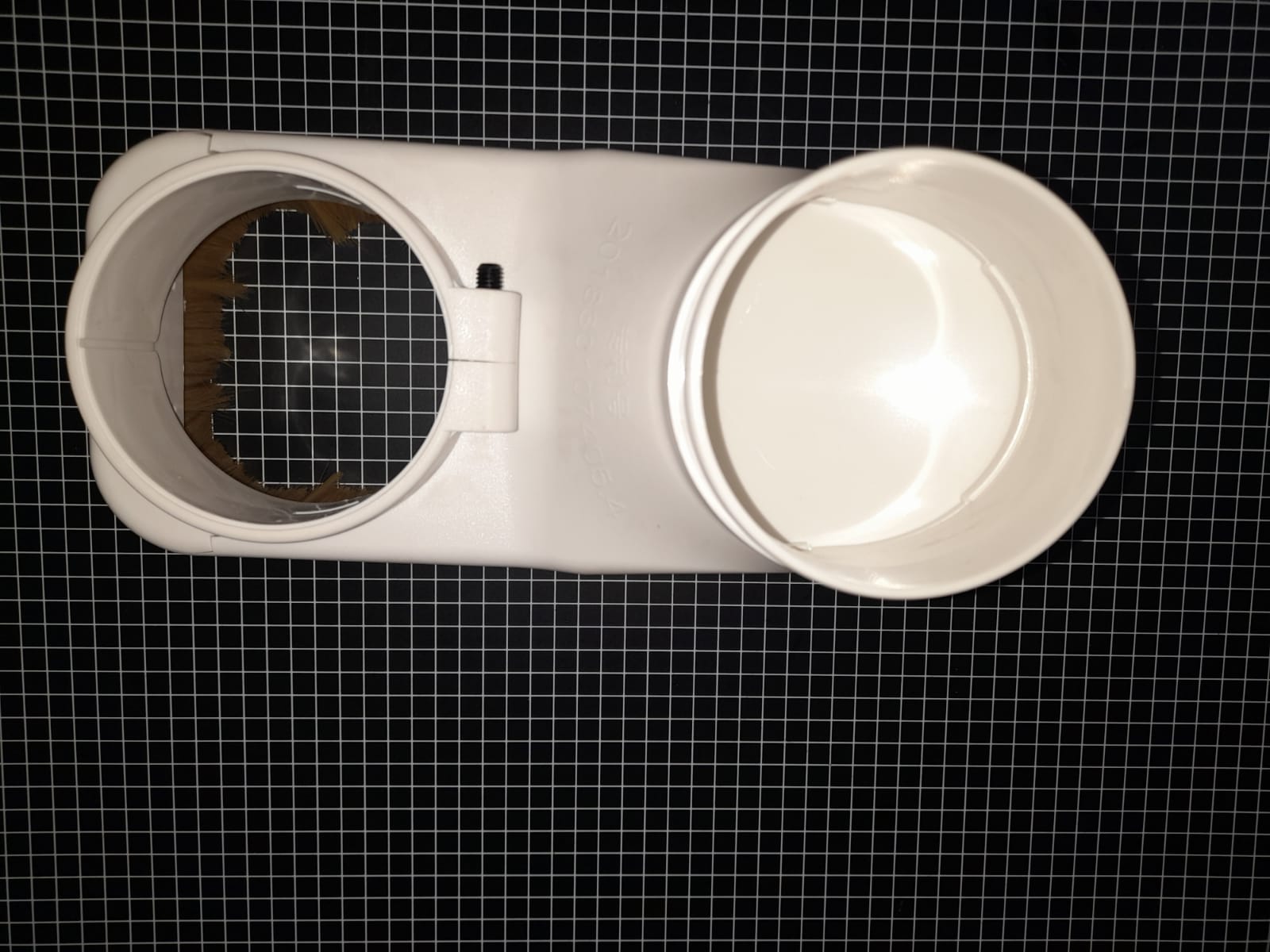 PORTA CEPILLO COLECTOR DE POLVO Y MADERA PARA ROUTER CNC PARA MANGUERA DE 4" DE DIAMETRO - Imagen 5