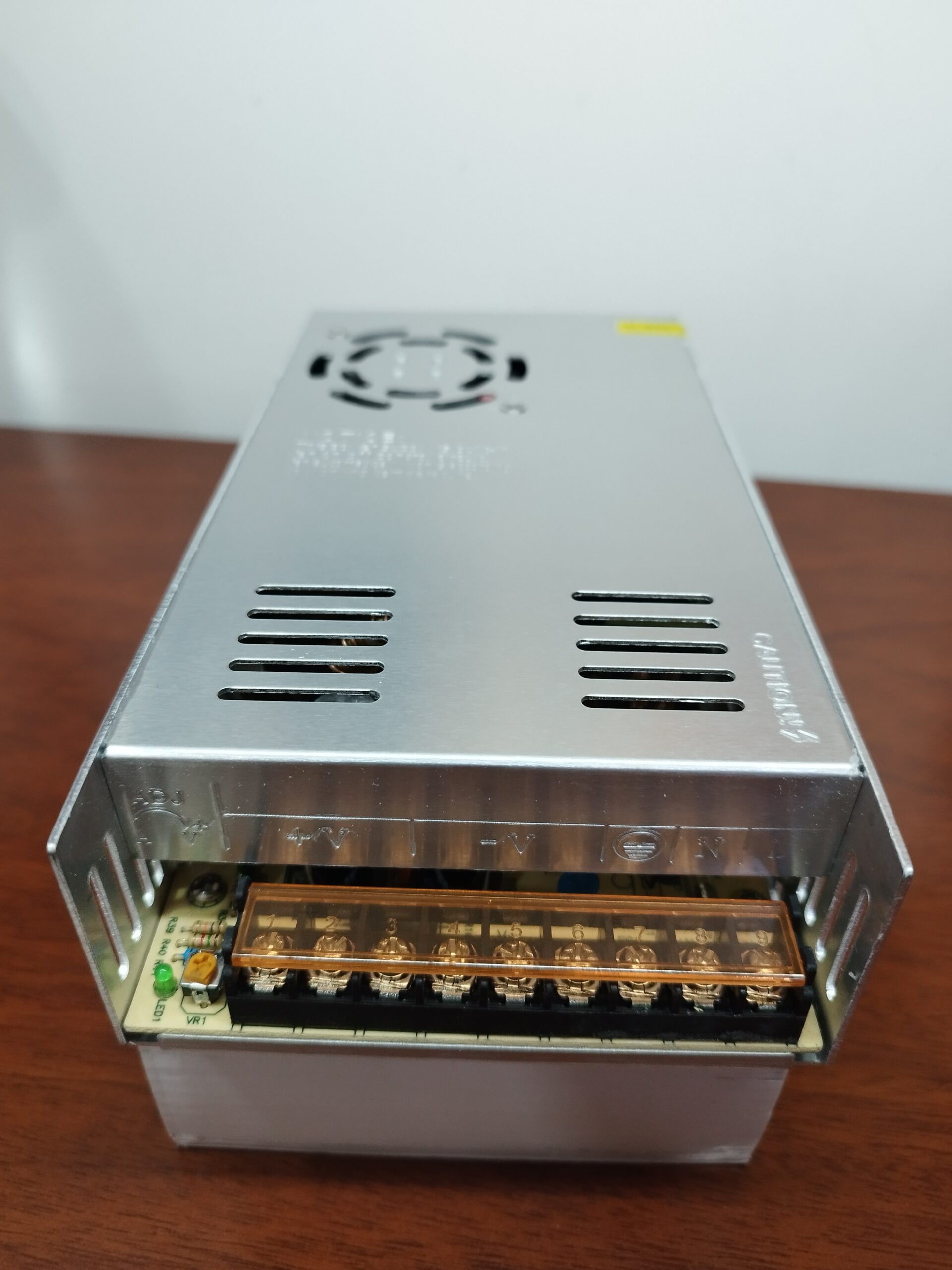 FUENTE DE PODER 24 VOLTS 15 AMPERES PARA MAQUINAS LASER FIBRA OPTICA - Imagen 2