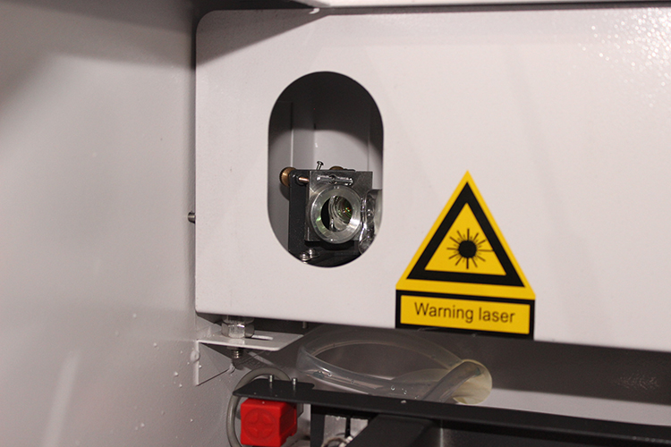 MAQUINA DE CORTE Y GRABADO LÁSER CNC 400X400MM 50W CON SISTEMA RUIDA 6445 Y CHILLER CW-3000 - Imagen 20