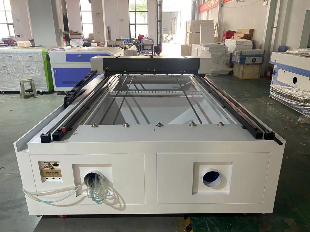 MAQUINA LÁSER CNC PARA CORTE 1300 X 2500MM 150W - Imagen 5