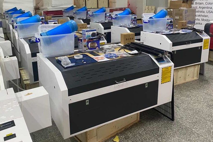 MAQUINA DE CORTE Y GRABADO LÁSER CNC 900X600MM RECI W2 100W CHILLER 5200 - Imagen 2
